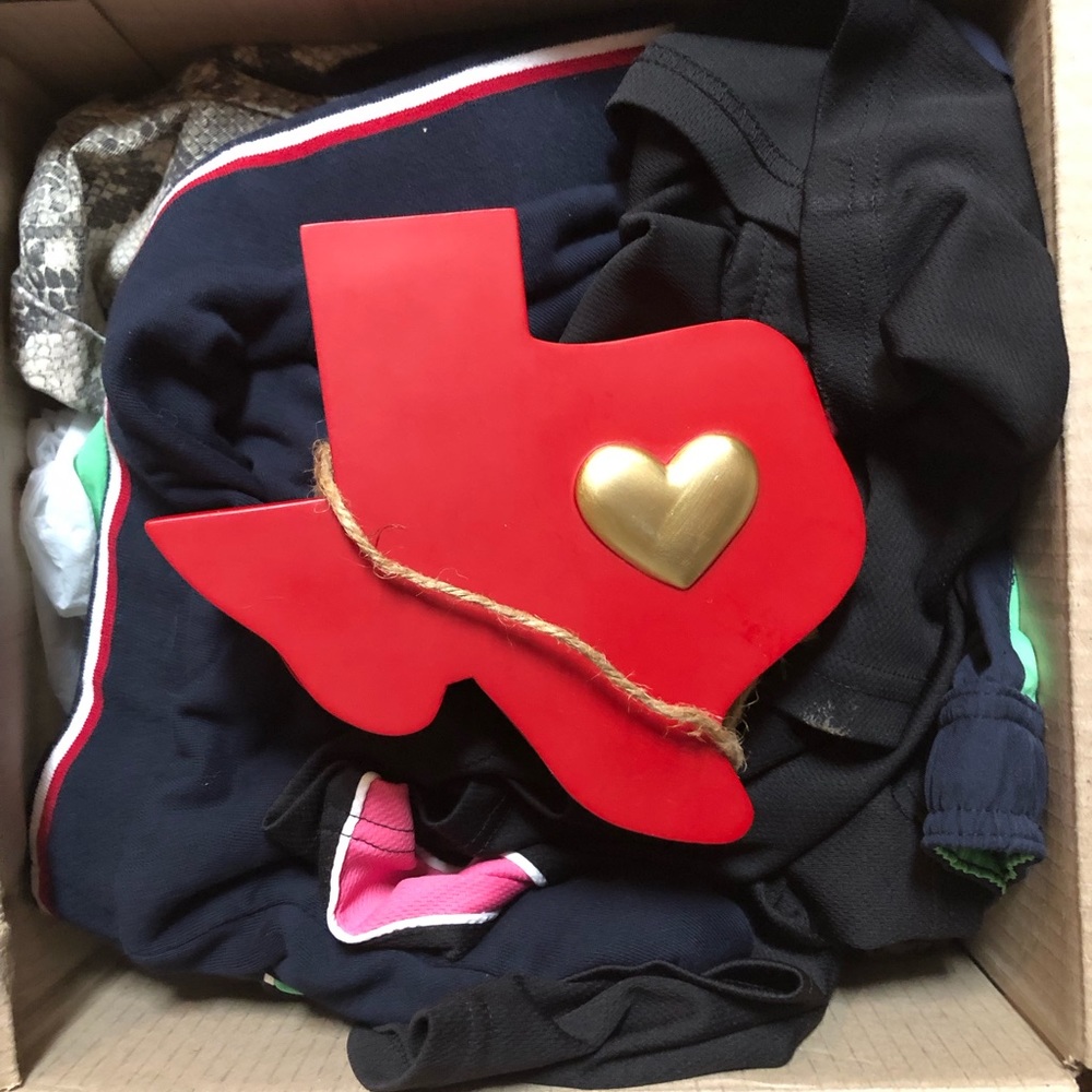 Red Texas jewelry box with Gold Heart this is for @vees33closet